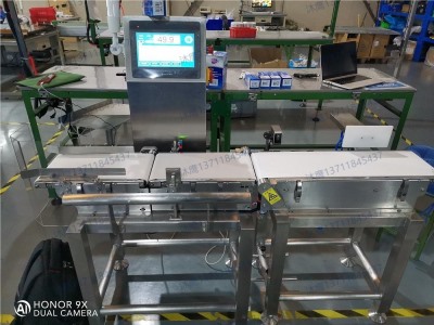 江蘇某汽車配件廠使用稱重機